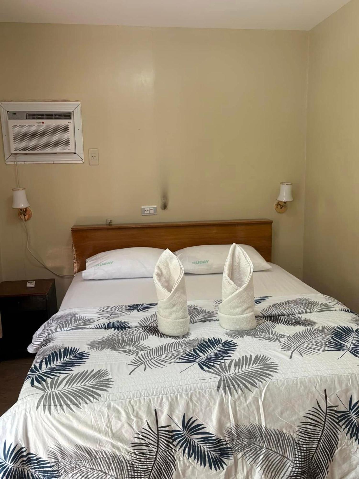 Dubay Panglao Beachfront Resort Экстерьер фото